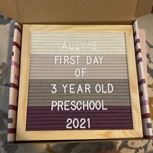 Xo, Sienna Message Board 10x10